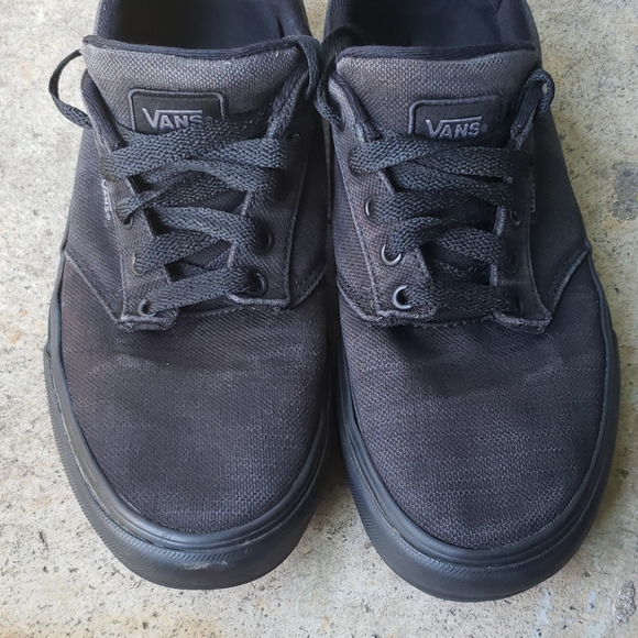 Classic Van's - Picture 5 of 5